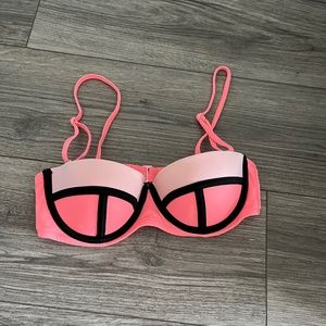 Victoria’s Secret bathing suit top